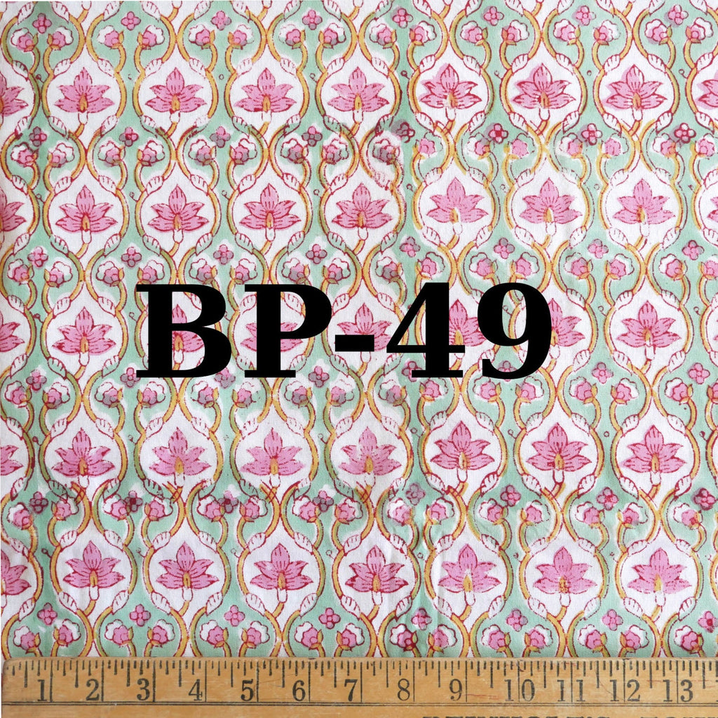 Ladies' Bed Gown in Printed Cotton